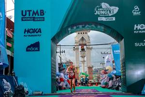 BIB: 
                            <button type="button" onclick="openModal(24869783)" class="btn btn-primary btn-sm float-right btn-popup" data-toggle="modal" data-target=".modal-high-quality">
                        <i class="fas fa-shopping-cart"></i> Add to Cart
                    </button>
                                            <button type="button" onclick="isThisMe(24869783, true)" class="btn btn-success btn-sm float-right btn-popup btn-isme hidden" data-toggle="tooltip" data-placement="bottom" title="นี่คือรูปของคุณใช่ไหม คลิกที่นี่เพื่อเอาเข้าอัลบั้ม">
                        <i class="fas fa-plus"></i> Add to album
                    </button>
                    <button type="button" onclick="isThisMe(24869783, false)" class="btn btn-warning btn-sm float-right btn-popup btn-isnotme hidden">
                        <i class="fas fa-ban"></i> Remove from album
                    </button>